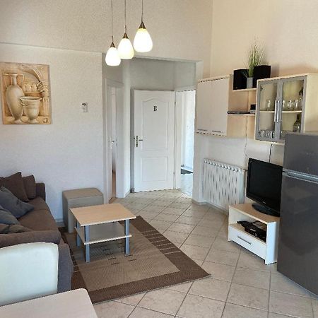 Apartment Gordana Vir Esterno foto